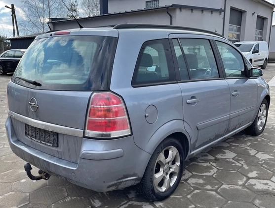 Opel Zafira cena 5500 przebieg: 165000, rok produkcji 2005 z Zgierz małe 137